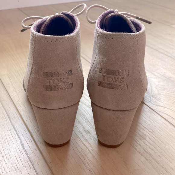 TOMS Kala Wedge Bootie- Size 7 - Picture 2 of 6